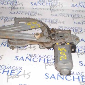 MOTOR ELEVALUNAS DELANTERO DERECHO PEUGEOT 205 BERLINA 1.8 Turbodiesel CAT