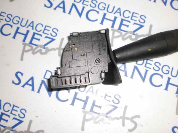 MANDO LIMPIA PEUGEOT 405 BERLINA 1.9 Diesel CAT - Imagen 2