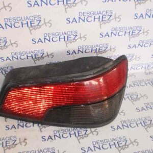 PILOTO TRASERO DERECHO PEUGEOT 306 BERLINA 3/5 PUERTAS (S1) 1.1