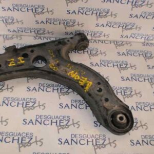 BRAZO SUSPENSION INFERIOR DELANTERO DERECHO RENAULT KANGOO (F/KC0) *
