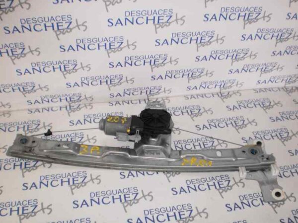 MOTOR ELEVALUNAS DELANTERO DERECHO PEUGEOT 207 1.6 16V CAT - Imagen 2