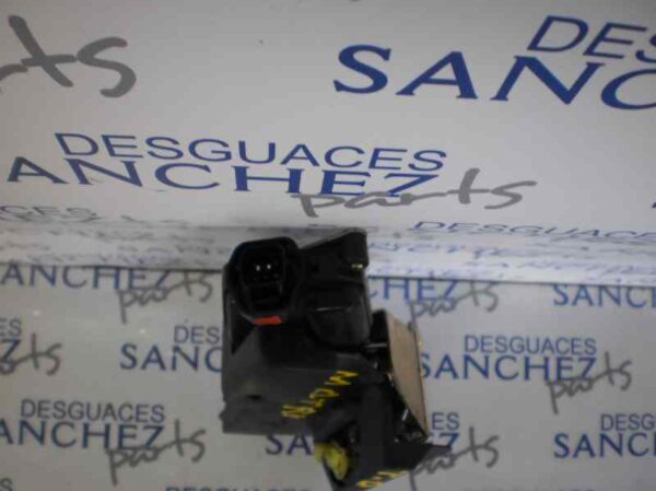 CERRADURA PUERTA TRASERA DERECHA HYUNDAI MATRIX (FC) *