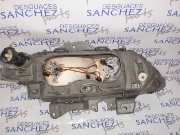 FARO IZQUIERDO RENAULT LAGUNA (B56) 1.9 dCi Diesel CAT