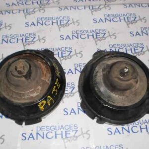 FARO DERECHO MITSUBISHI MONTERO (V20/V40) 2.5 Turbodiesel