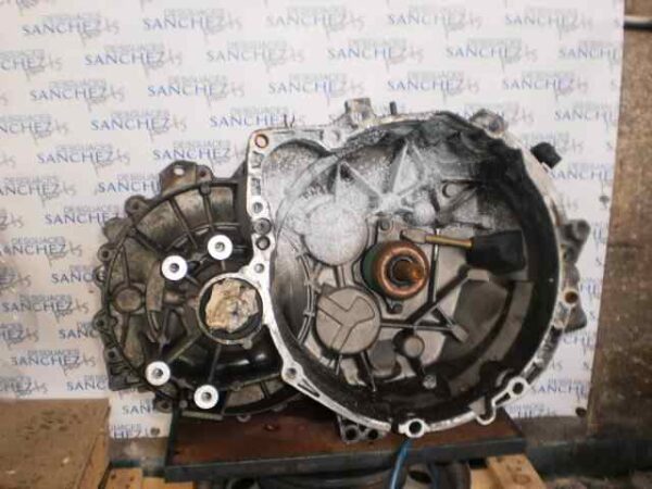 CAJA CAMBIOS VOLVO V40 FAMILIAR 1.9 Diesel CAT - Imagen 3