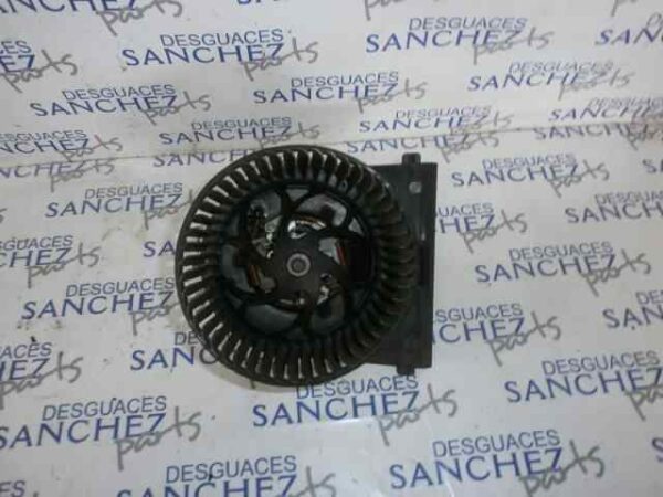 MOTOR CALEFACCION VOLKSWAGEN GOLF IV BERLINA  (1J1) 1.4 16V - Imagen 2