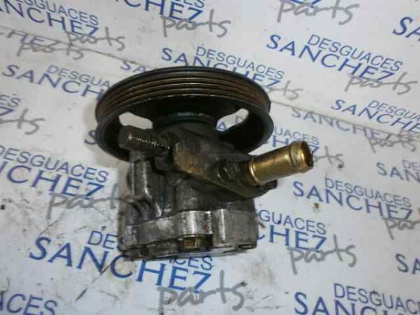 BOMBA DIRECCION MITSUBISHI L 200 (K6/7) *