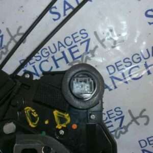 CERRADURA PUERTA DELANTERA DERECHA TOYOTA PRIUS (NHW20) 1.5 CAT
