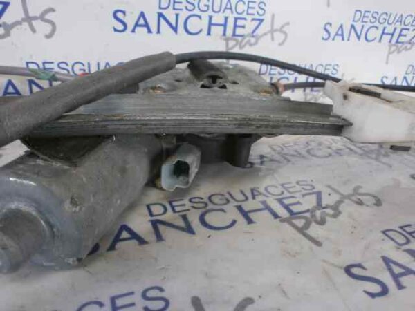 MOTOR ELEVALUNAS DELANTERO DERECHO PEUGEOT 206 BERLINA 1.4 16V CAT (KFU / ET3J4)