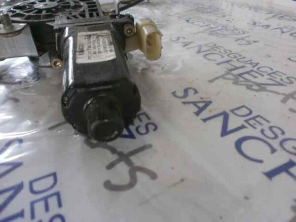 MOTOR ELEVALUNAS DELANTERO DERECHO HYUNDAI GETZ (TB) 1.3 CAT