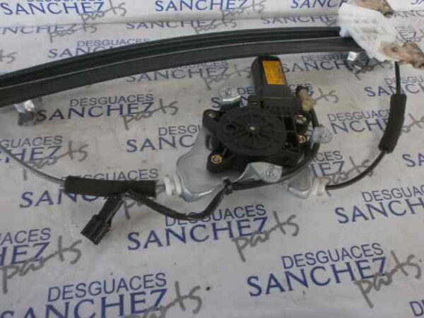 MOTOR ELEVALUNAS DELANTERO DERECHO HYUNDAI ELANTRA (XD) 1.6 16V CAT