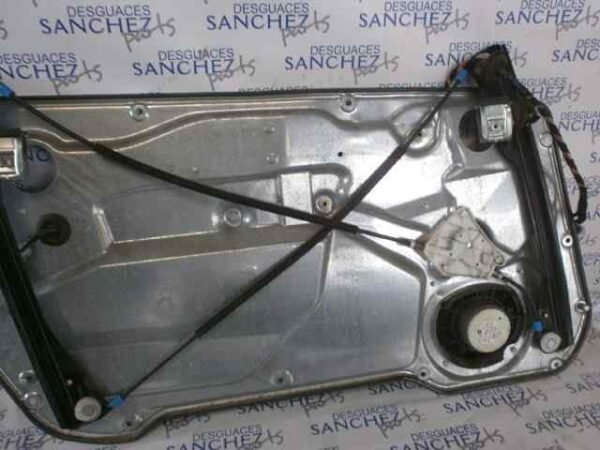 MOTOR ELEVALUNAS DELANTERO DERECHO SEAT IBIZA  (6L1) 1.4 TDI CAT (BNM) - Imagen 2