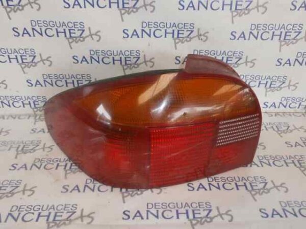 PILOTO TRASERO DERECHO FORD MONDEO BERLINA/FAMILIAR (FD) 1.8 Turbodiesel CAT - Imagen 2
