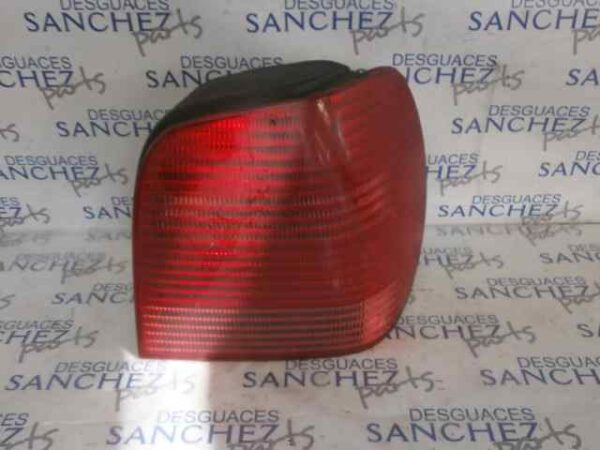 PILOTO TRASERO DERECHO VOLKSWAGEN POLO BERLINA (6N1) 1.9 Diesel - Imagen 2