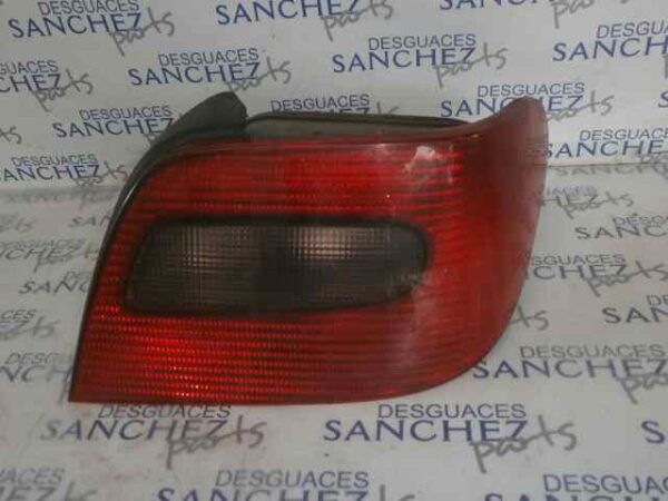 PILOTO TRASERO DERECHO CITROEN XSARA BERLINA 1.4 - Imagen 2