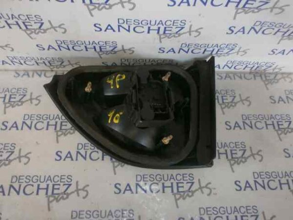 PILOTO TRASERO IZQUIERDO RENAULT MEGANE I CLASSIC (LA0) 1.5 CAT
