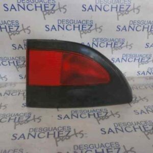 PILOTO TRASERO DERECHO RENAULT MEGANE I CLASSIC (LA0) 1.5 CAT