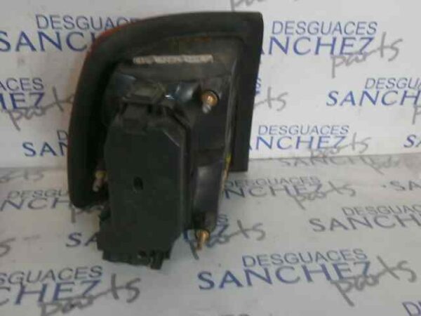 PILOTO TRASERO IZQUIERDO SEAT TOLEDO (1L) 1.6 - Imagen 2