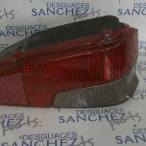 PILOTO TRASERO DERECHO PEUGEOT 106 (S1) 1.1