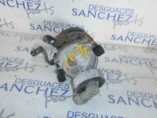 FARO ANTINIEBLA IZQUIERDO HYUNDAI TRAJET (FO) 2.0 16V CAT - Imagen 2