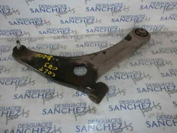 BRAZO SUSPENSION INFERIOR DELANTERO DERECHO MITSUBISHI COLT BERLINA 5  (Z30A) 1.3 CAT