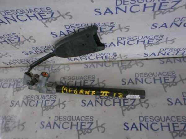 PRETENSOR AIRBAG DERECHO RENAULT MEGANE II CLASSIC BERLINA 1.9 dCi Diesel FAP CAT