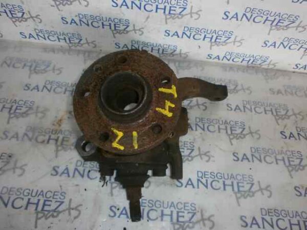 MANGUETA DELANTERA IZQUIERDA VOLKSWAGEN T4  CAJA ABIERTA/DOBLE CABINA  (MOD. 1991) *