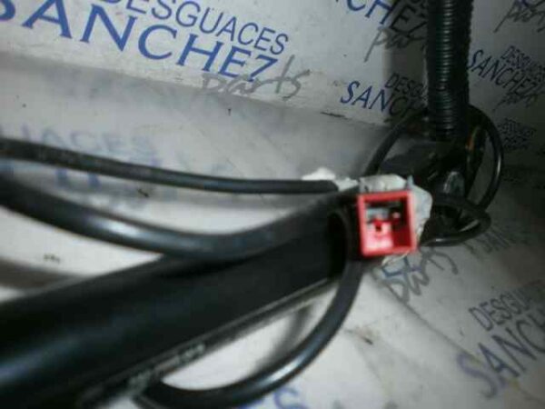 PRETENSOR AIRBAG DERECHO FORD FOCUS BERLINA (CAK) 1.8 TDCi Turbodiesel CAT
