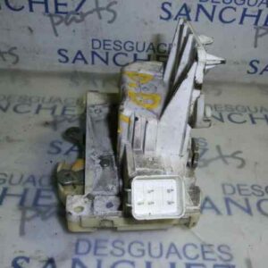 CERRADURA PUERTA DELANTERA DERECHA FORD FOCUS BERLINA (CAK) 1.8 TDDI Turbodiesel CAT