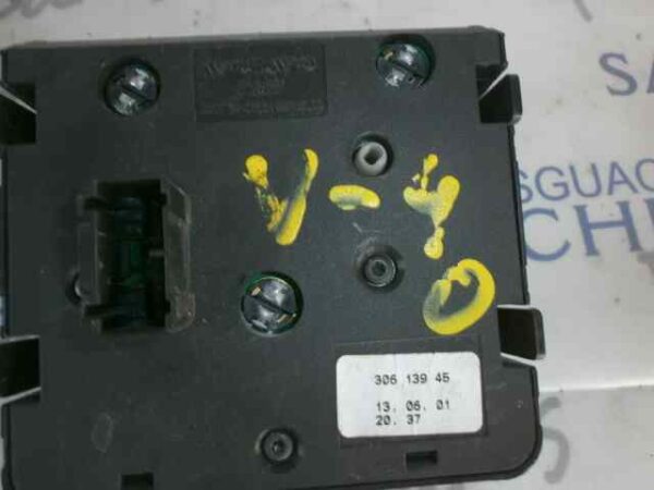 MANDO LUCES VOLVO V40 FAMILIAR 1.9 Diesel CAT - Imagen 2