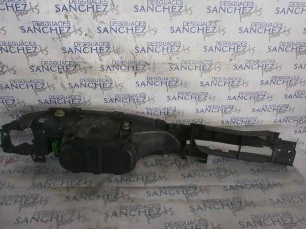 FARO DERECHO FORD MONDEO BERLINA/FAMILIAR (FD) 1.6 16V CAT