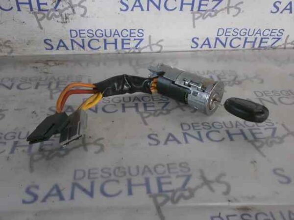 ANTIRROBO / LLAVE CONTACTO RENAULT CLIO I FASE I+II  (B/C57) 1.4
