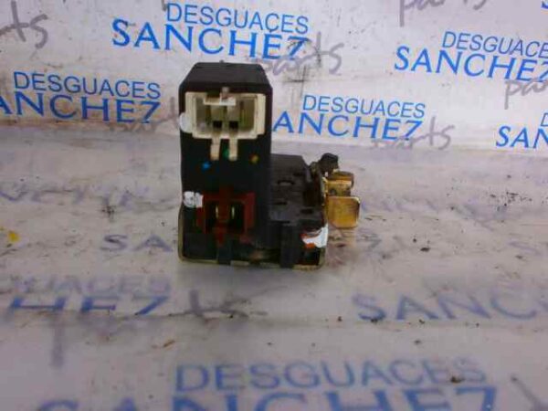 CERRADURA PUERTA DELANTERA DERECHA CITROEN SAXO 1.1