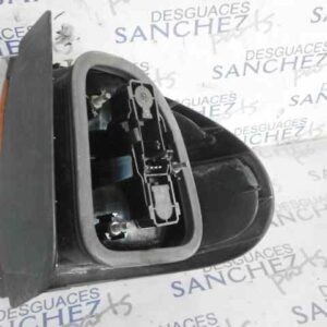 PILOTO TRASERO DERECHO RENAULT LAGUNA (B56) 1.9 dCi Diesel CAT