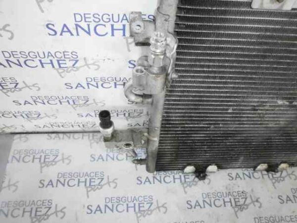CONDENSADOR / RADIADOR  AIRE ACONDICIONADO OPEL ASTRA H BER. 1.7 16V CDTI - Imagen 2