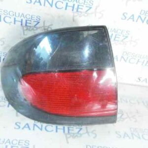 PILOTO TRASERO IZQUIERDO RENAULT MEGANE I CLASSIC (LA0) 1.6