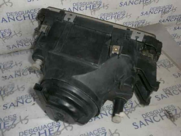 FARO DERECHO AUDI 100 AVANT (445) *