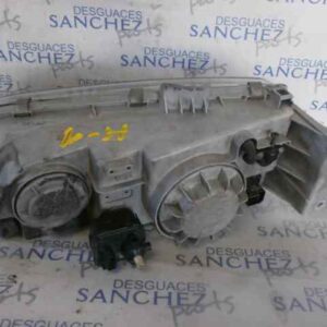 FARO DERECHO HYUNDAI H 1 STAREX 2.5 Diesel