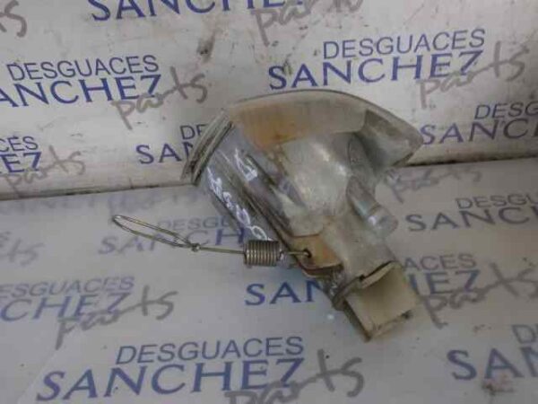 PILOTO DELANTERO DERECHO OPEL CORSA A *