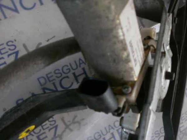 MOTOR ELEVALUNAS DELANTERO DERECHO FORD FOCUS BERLINA (CAK) * - Imagen 2