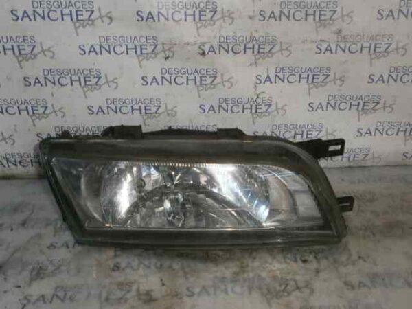 FARO DERECHO NISSAN ALMERA (N15) 2.0 Diesel