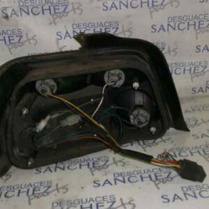PILOTO TRASERO IZQUIERDO BMW SERIE 3 BERLINA (E36) 1.8 CAT (M43)