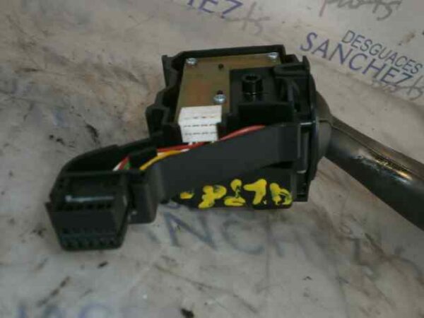 MANDO LUCES SEAT ALTEA (5P1) 1.9 TDI - Imagen 2