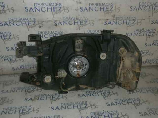 FARO DERECHO NISSAN NAVARA PICK-UP (D40M) (05.2005->) 2.5 dCi CAT
