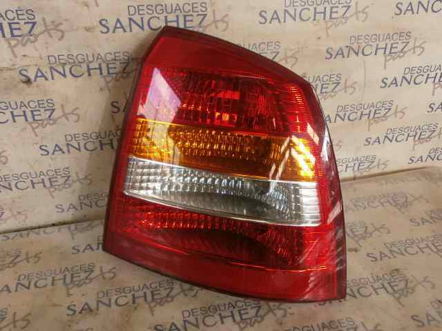 PILOTO TRASERO DERECHO OPEL ASTRA G BERLINA *