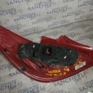 PILOTO TRASERO IZQUIERDO OPEL CORSA D *