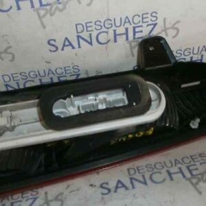 PILOTO TRASERO IZQUIERDO FORD FOCUS SPORTBREAK (CAP) *