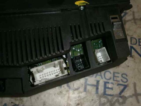 MANDO CLIMATIZADOR BMW SERIE 3 BERLINA (E46) 2.0 16V Diesel CAT - Imagen 2