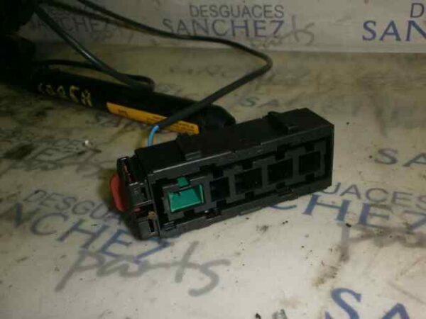 PRETENSOR AIRBAG IZQUIERDO OPEL CORSA C *