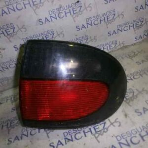 PILOTO TRASERO DERECHO RENAULT MEGANE I CLASSIC (LA0) *